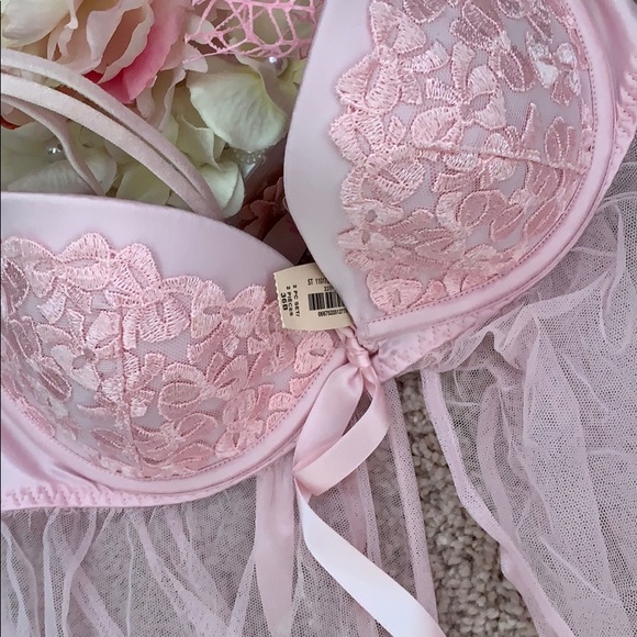 Bra - Picture 3 of 5